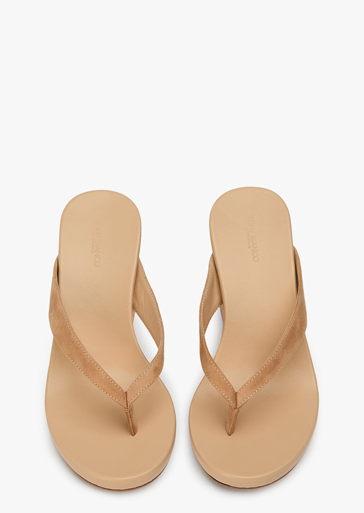 Avanti Wheat Suede