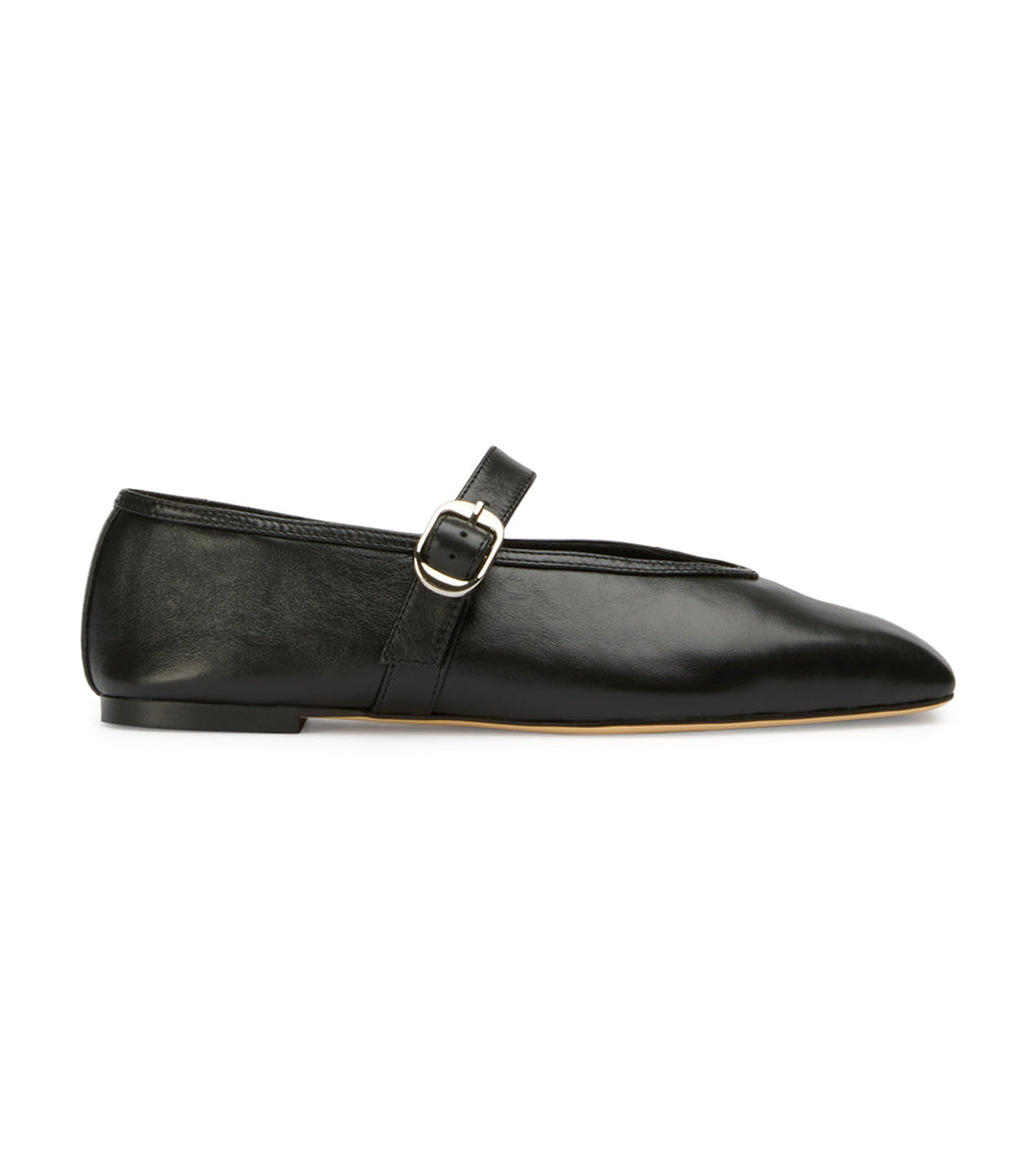 Bobbi Black Venice