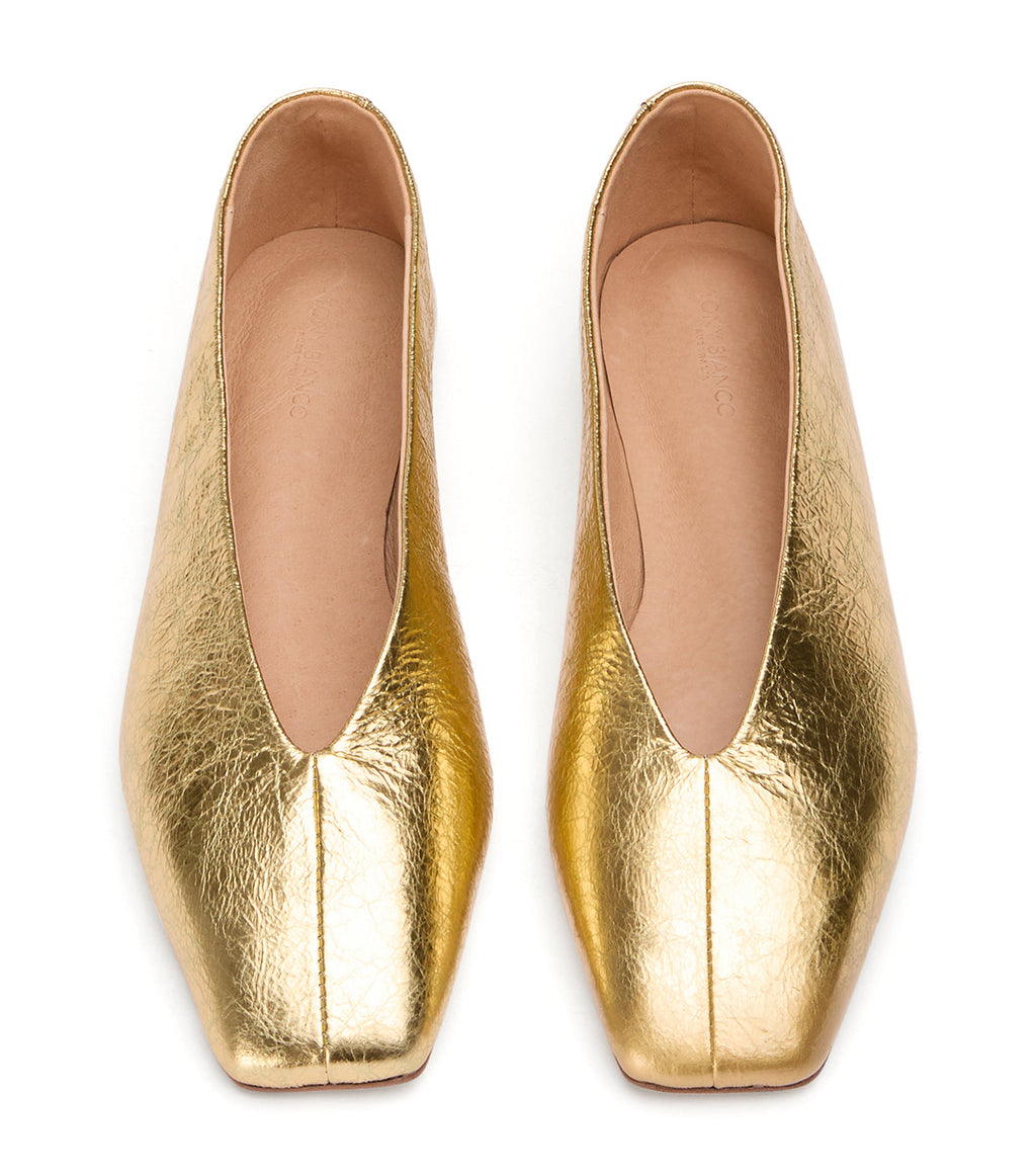 Brash Gold Vintage Metal