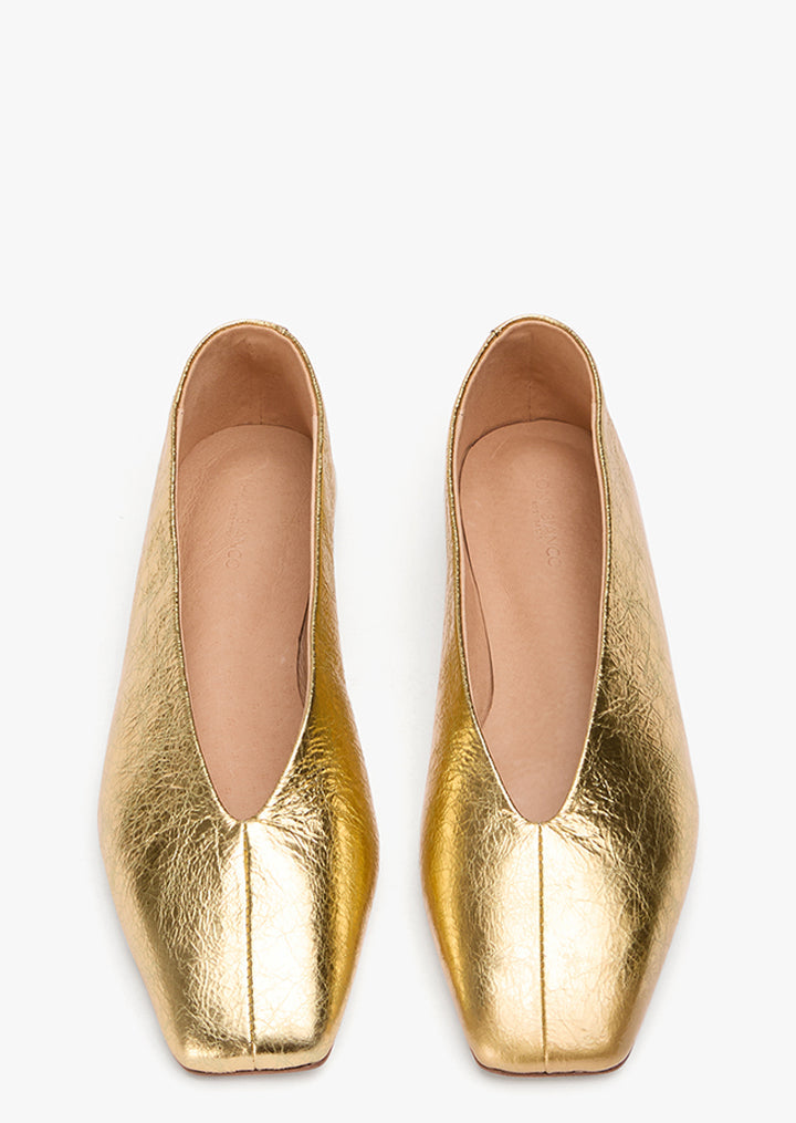 Brash Gold Vintage Metal