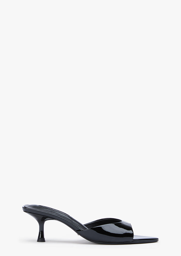Fluke Black Patent