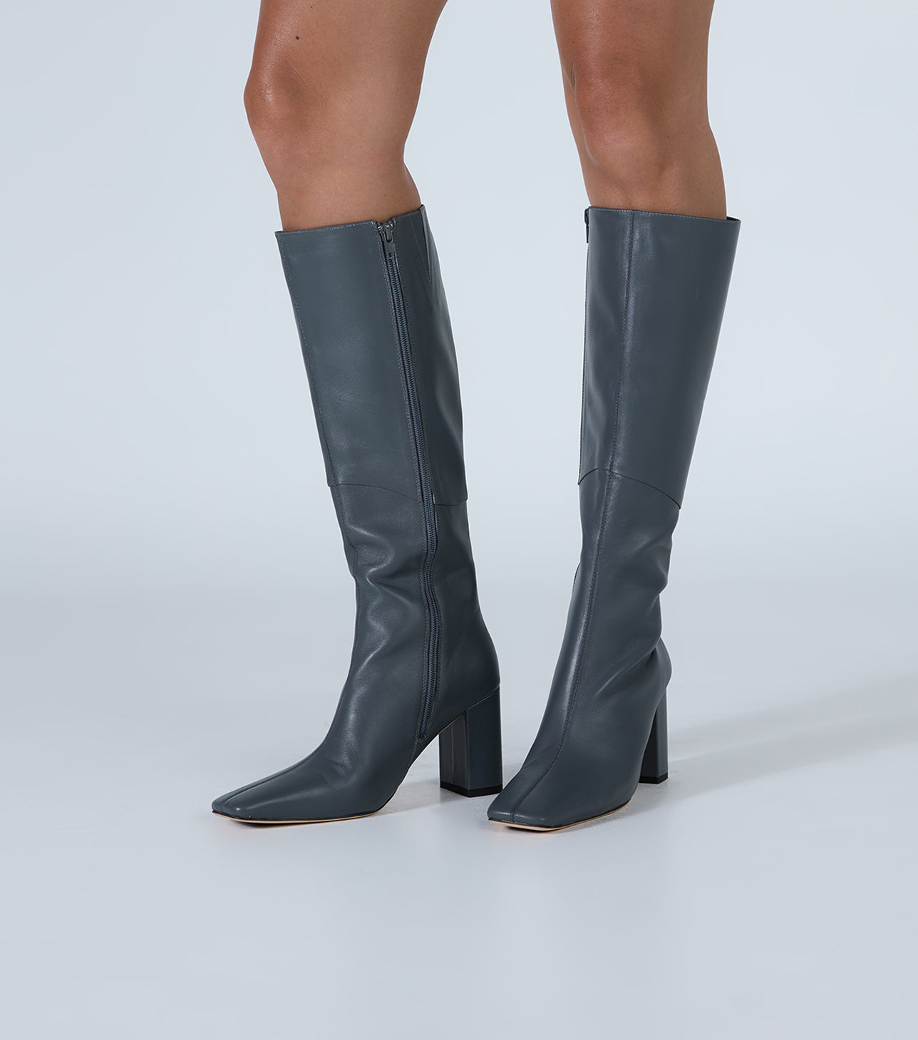 Foxy Grey Nappa