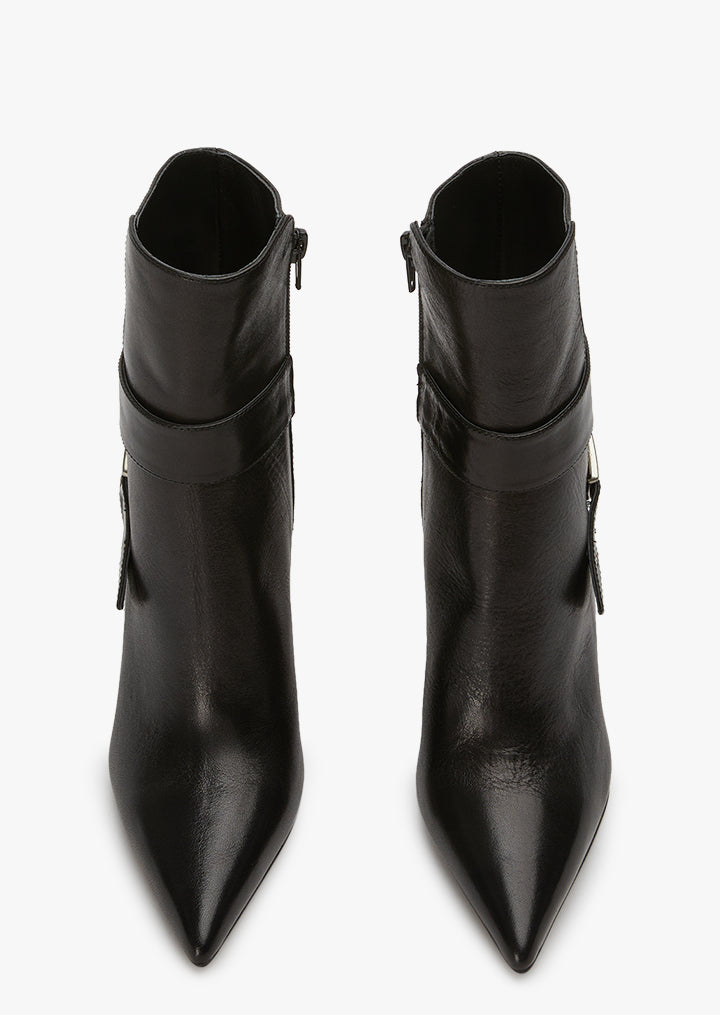 Grace Black Vintage