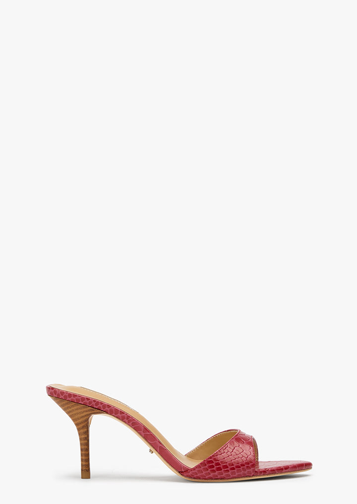 Hallie Scarlet Python