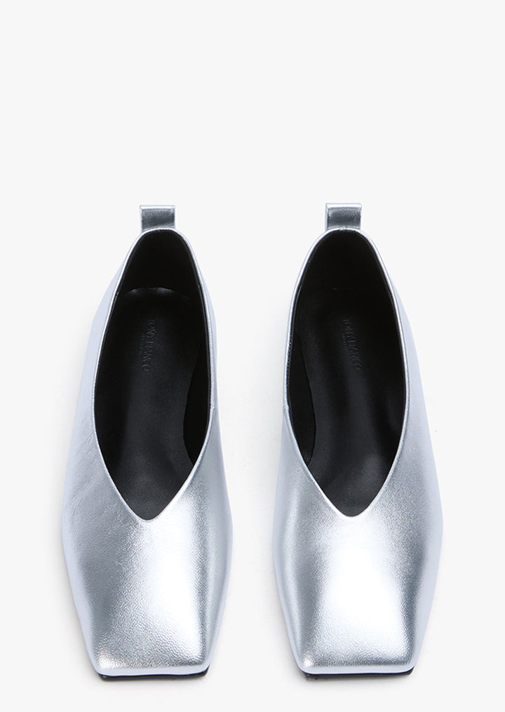 Hazel Silver Nappa Metallic