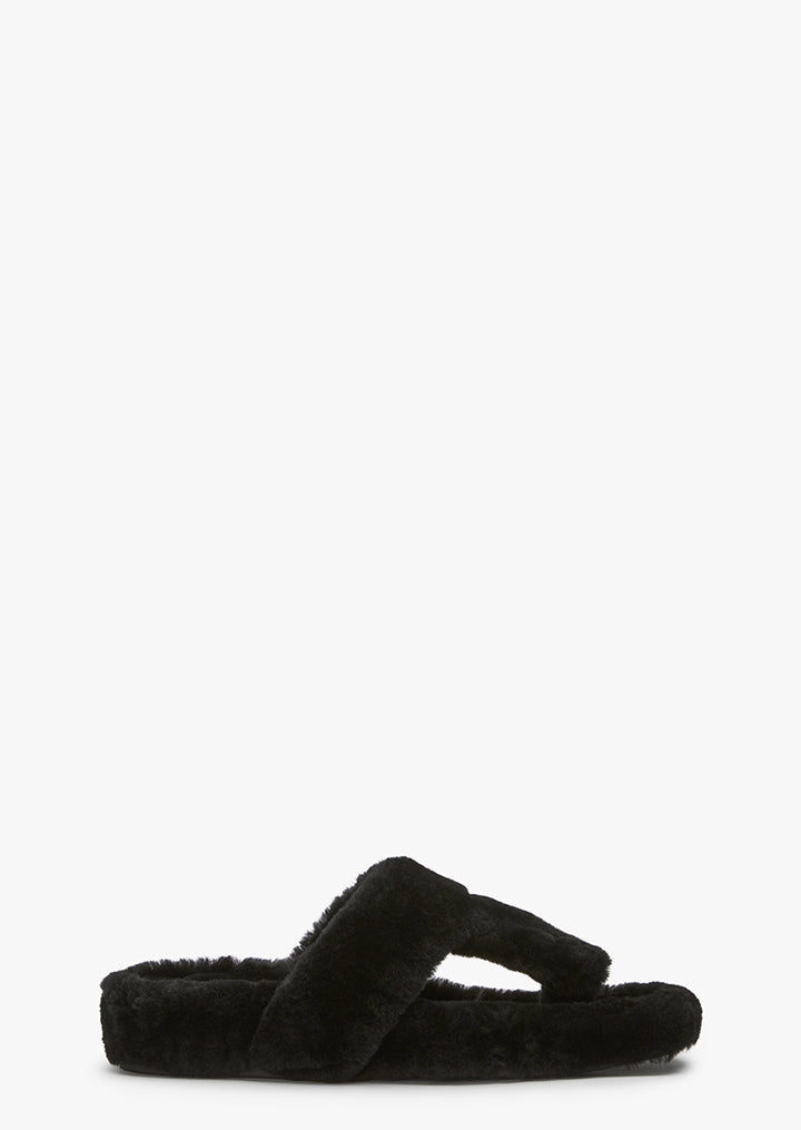 Hush Black Fur
