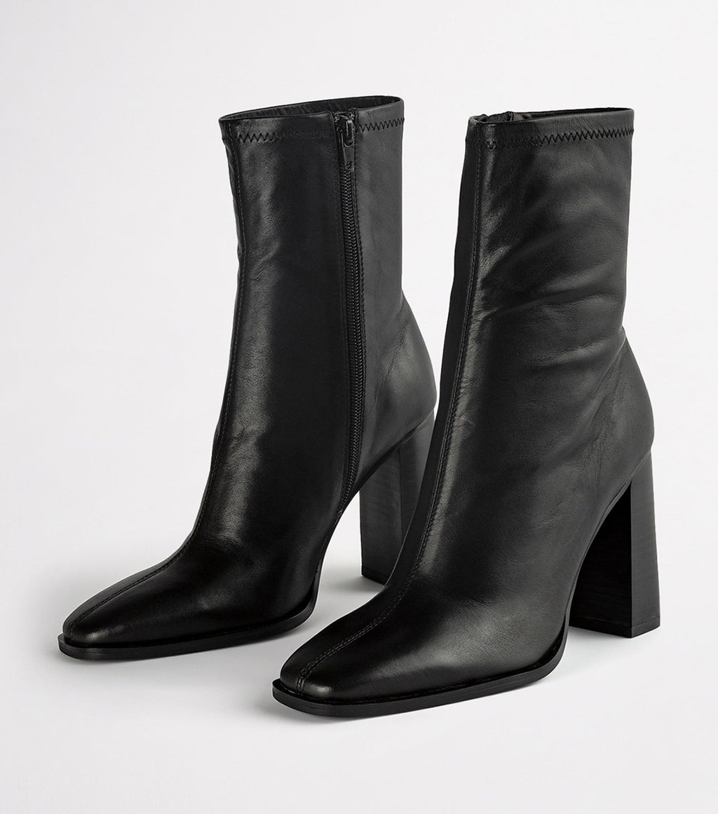 Ines Black Como Ankle Boots
