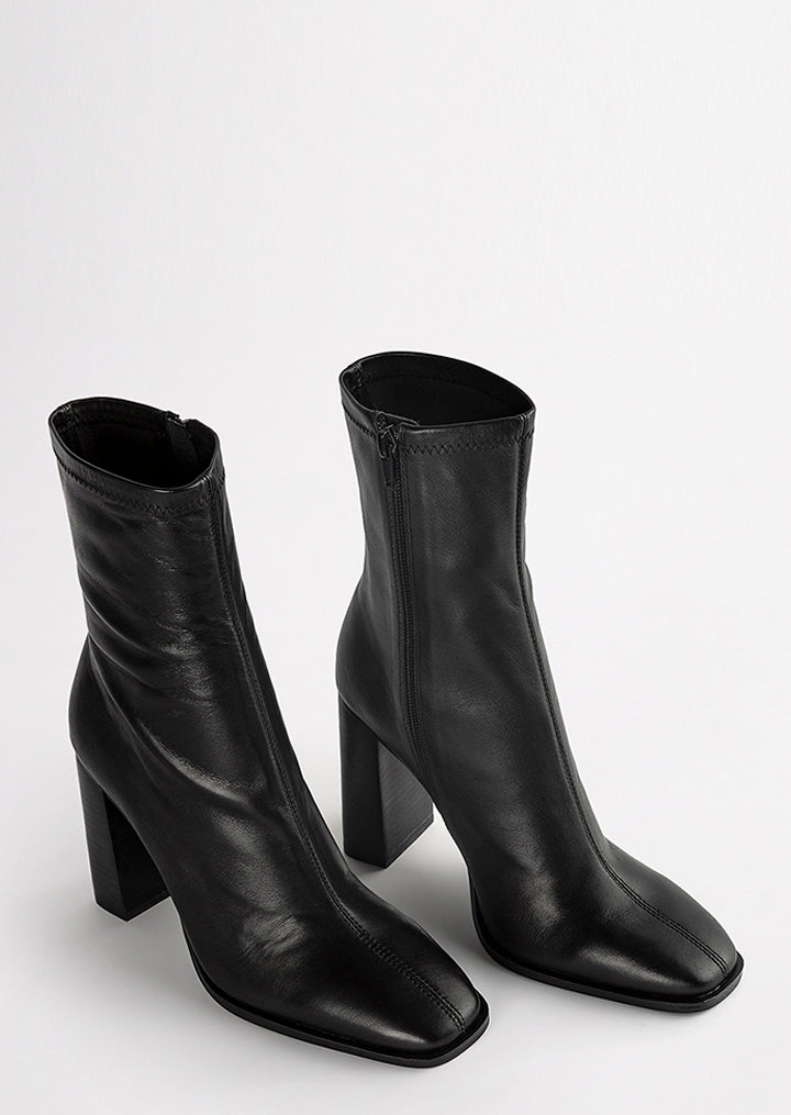 Ines Black Como Ankle Boots