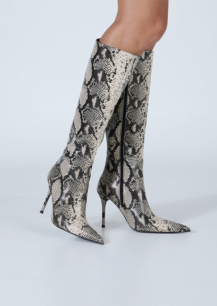 Izia Ecru Snake