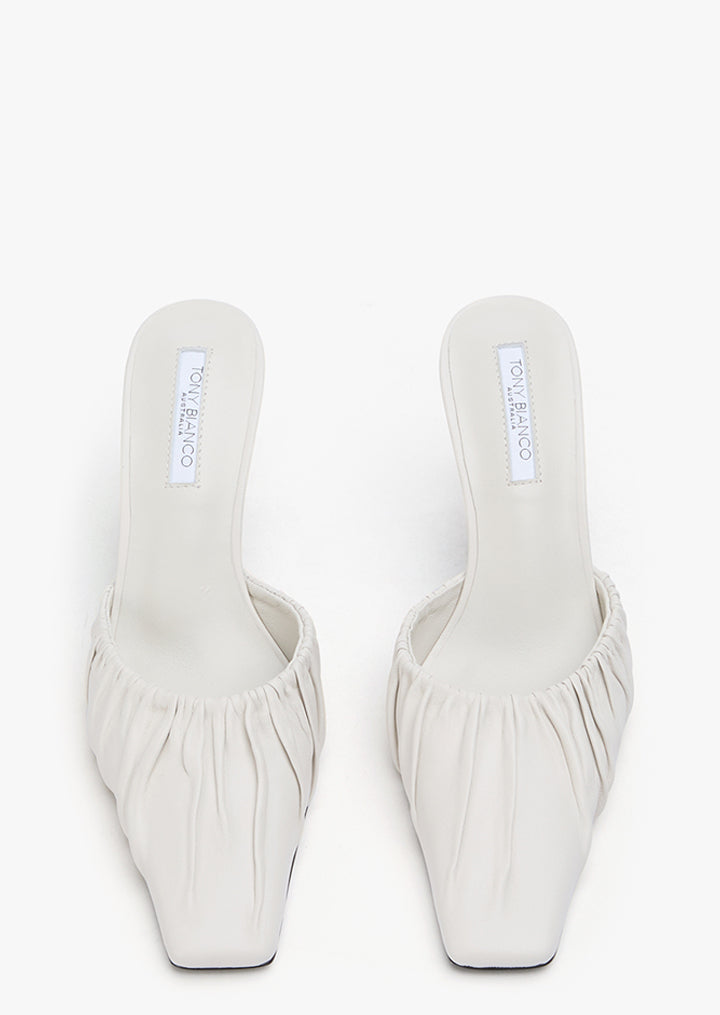 Janey Dove Nappa