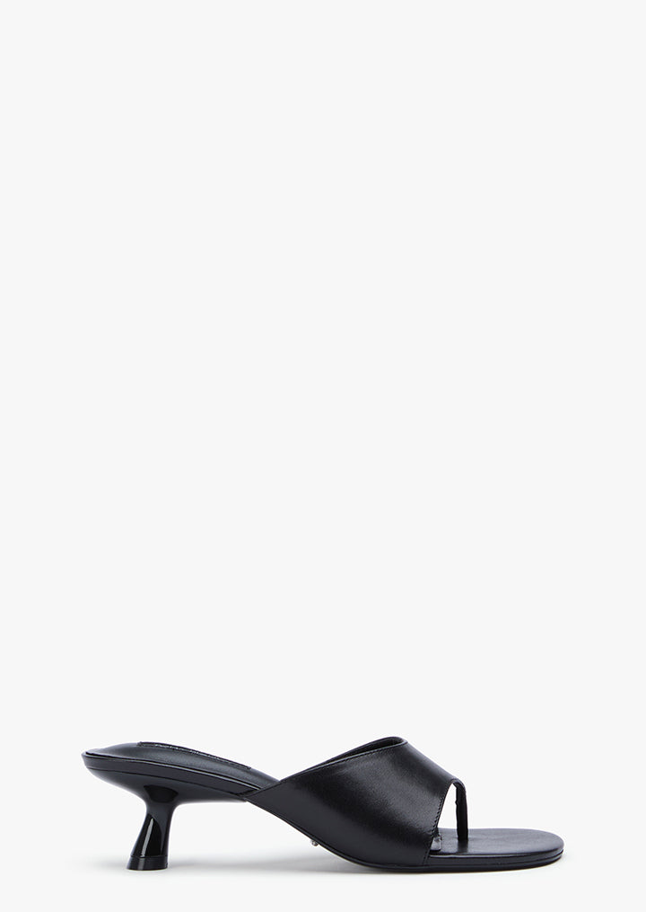 Kruz Black Vintage
