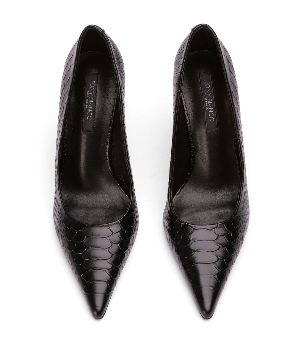 Niki Black Python
