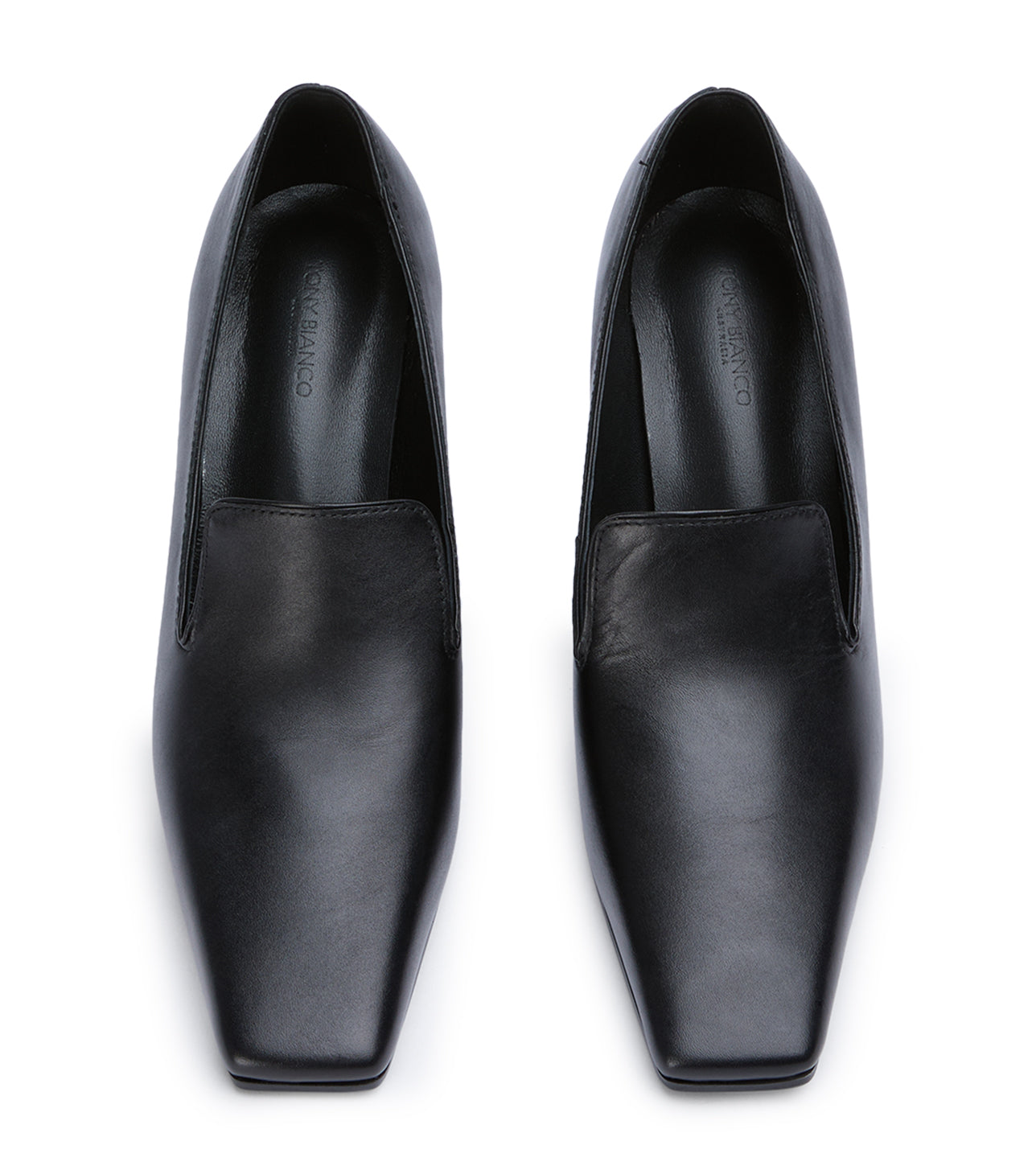 Quirky Black Como