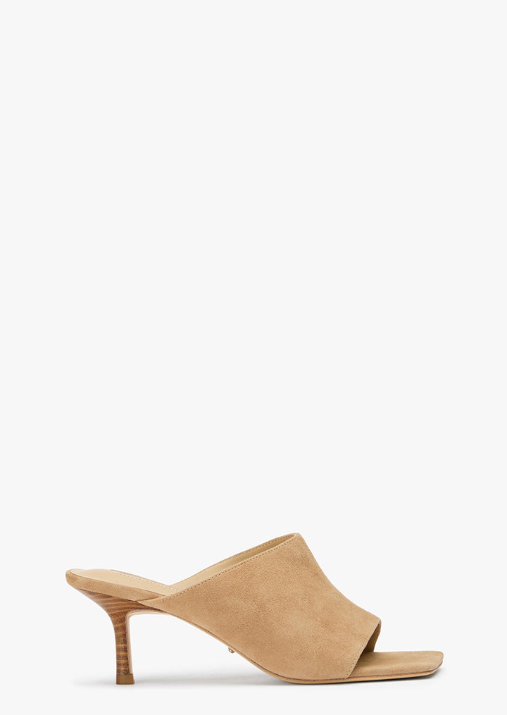 Ryker Wheat Suede