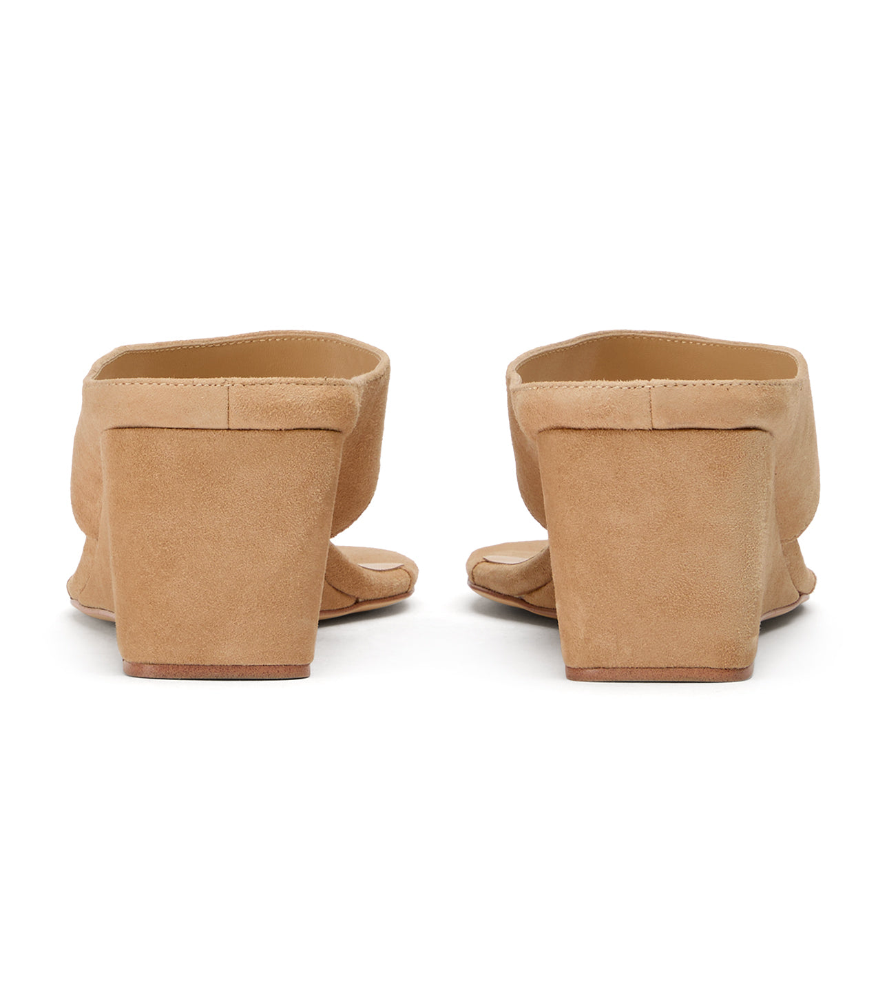 Swift Wheat Suede